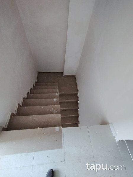 Bilecik Merkez Bahçelievler Mahallesi Cemre Yaşam Sitesinde 92 m2 2+1 Dubleks Daire
