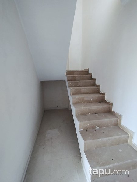 Bilecik Merkez Bahçelievler Mahallesi Cemre Yaşam Sitesinde 92 m2 2+1 Dubleks Daire