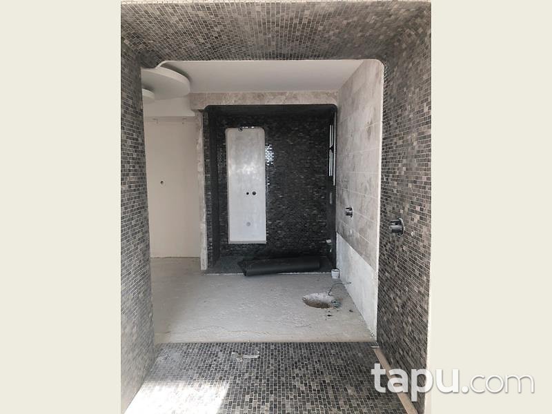 İzmir Bornova Erzene 'de 6+1 Tripleks Villa