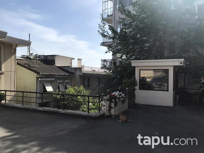 Pürtelaş Hasan Efendi Mahallesinde 4+1 Kiracılı Otoparklı Manzaralı Daire