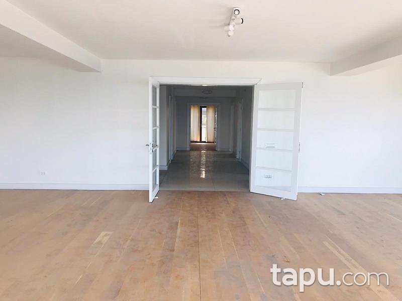 Pürtelaş Hasan Efendi Mahallesinde 4+1 Kiracılı Otoparklı Manzaralı Daire