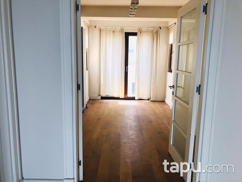 Pürtelaş Hasan Efendi Mahallesinde 4+1 Kiracılı Otoparklı Manzaralı Daire