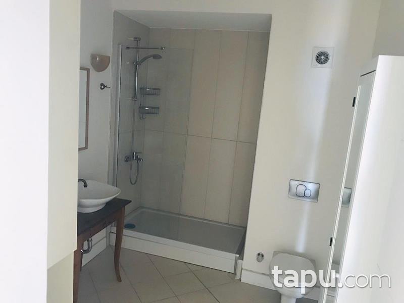 Pürtelaş Hasan Efendi Mahallesinde 4+1 Kiracılı Otoparklı Manzaralı Daire