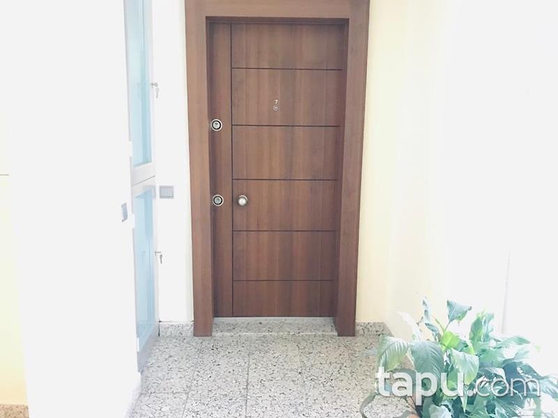 Kabataş Setüstü Manzaralı Otoparklı 4+1 Daire