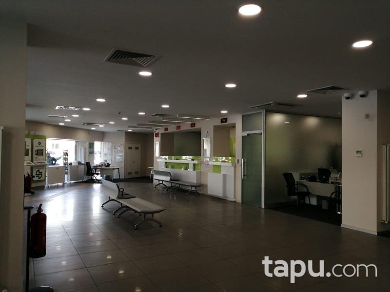 Ankara Çankaya Korkutreis'te Banka ve Kurumsal Kiracılı Bina