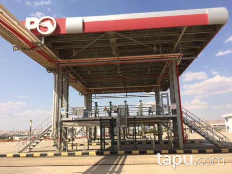 Batman Tilmis Köyünde 18.912 m2 Akaryakıt Depolama Tesisi Tankları