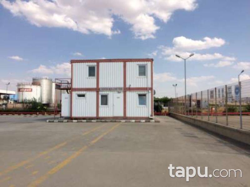 Batman Tilmis Köyünde 18.912 m2 Akaryakıt Depolama Tesisi Tankları