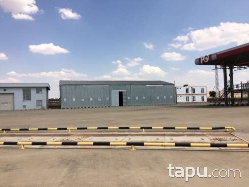 Batman Tilmis Köyünde 18.912 m2 Akaryakıt Depolama Tesisi Tankları