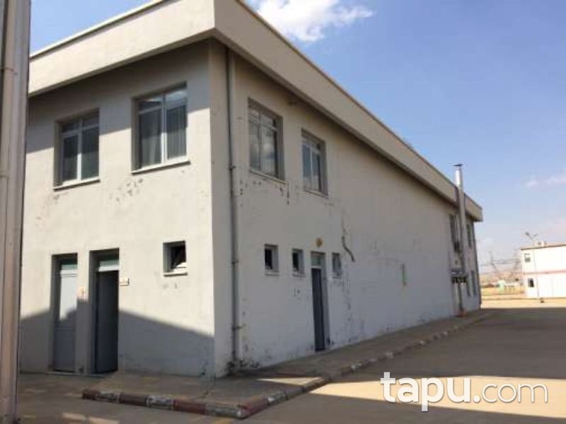 Batman Tilmis Köyünde 18.912 m2 Akaryakıt Depolama Tesisi Tankları