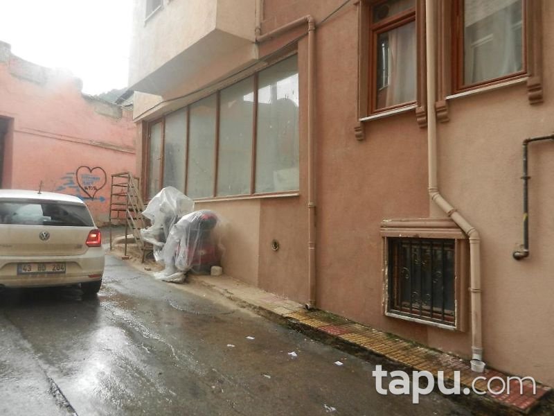 Kütahya Merkez Gazi Kemal Mahallesinde 146 m2 Dükkan