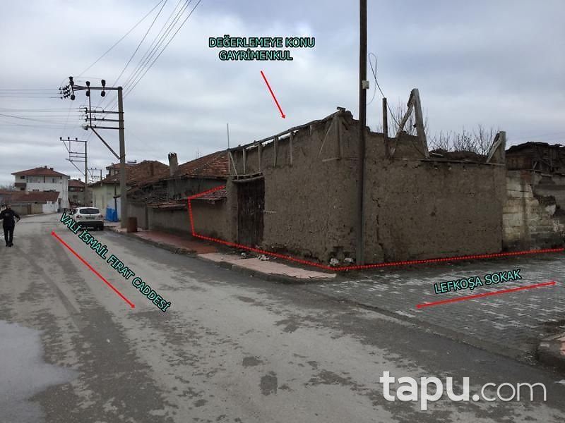 Çorum Alaca Ayhan Mahallesi'nde 269 m2 Konut