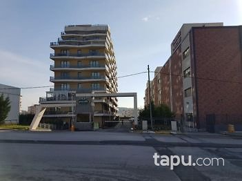 Pendik Greenlife Residence Kurtköy Sitesi'nde 1+1 Daire