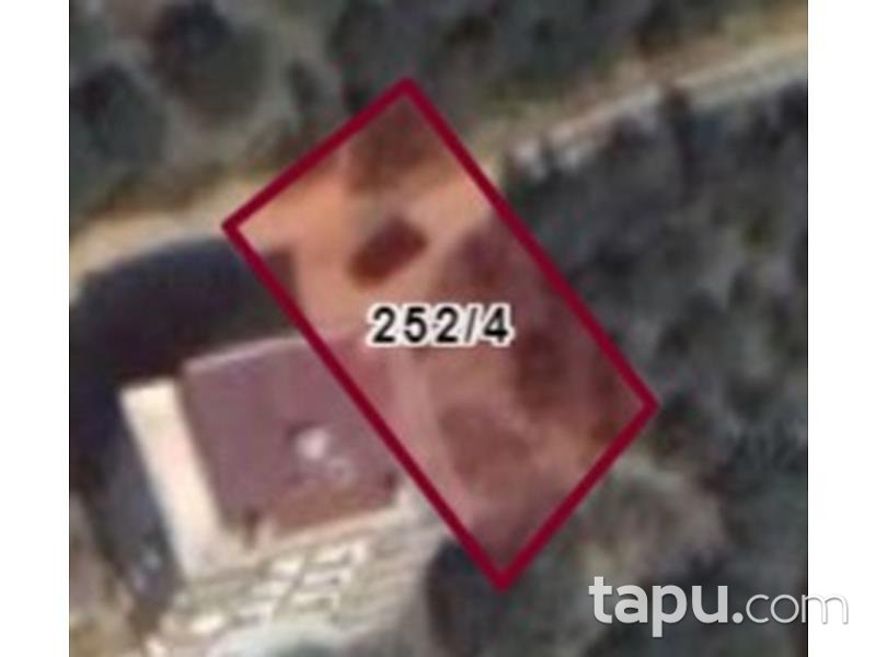 Yalova Çınarcık Esenköy Liman Mahallesi'nde 300m2 İmarlı Arsa