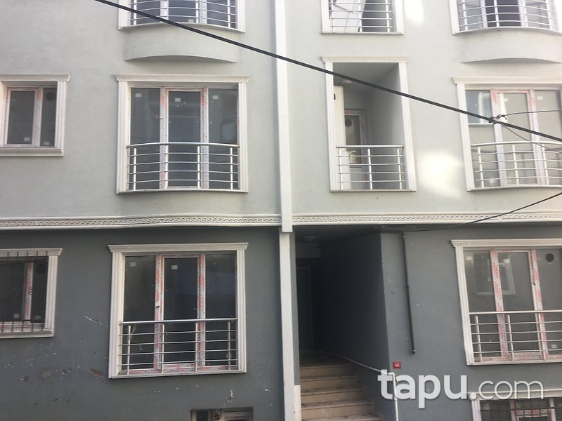 İstanbul Eyüp Rami Cuma Mahallesinde 3+1 Daire