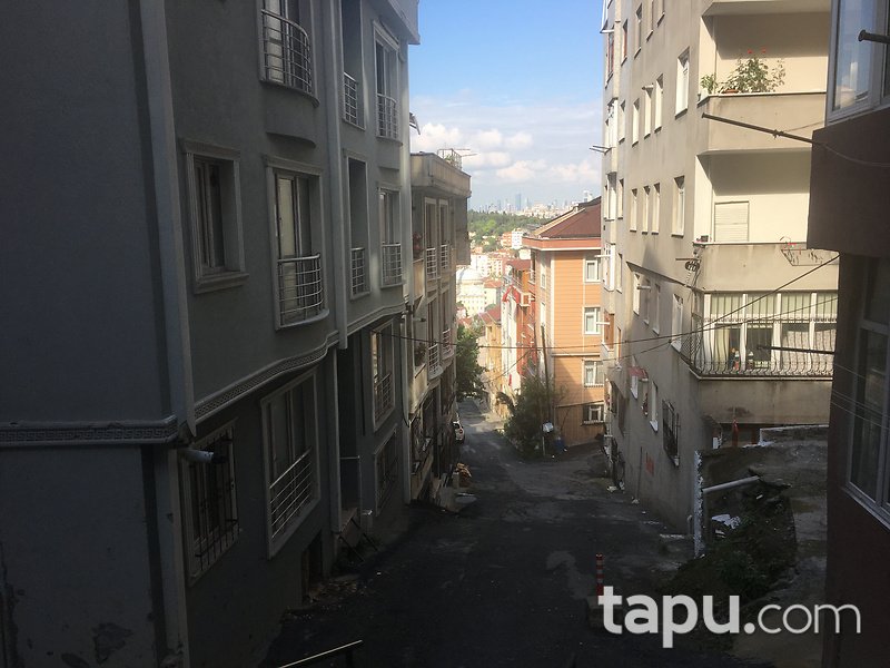 İstanbul Eyüp Rami Cuma Mahallesinde 2+1 Daire