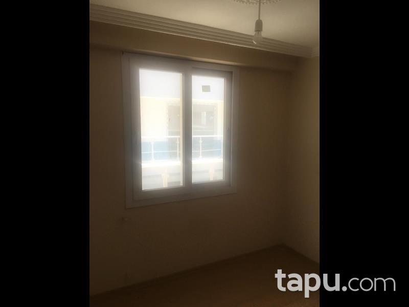 İzmir Dikili Salimbey Mahallesinde 3+1 Çatı Aralı Mesken