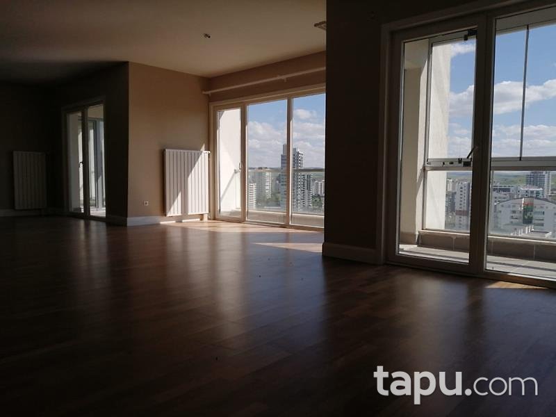 Etimesgut Yapracık Mahallesi Anka Modern Sitesi'nde Dubleks Daire