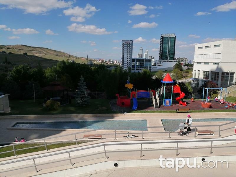 Etimesgut Yapracık Mahallesi Anka Modern Sitesi'nde Dubleks Daire