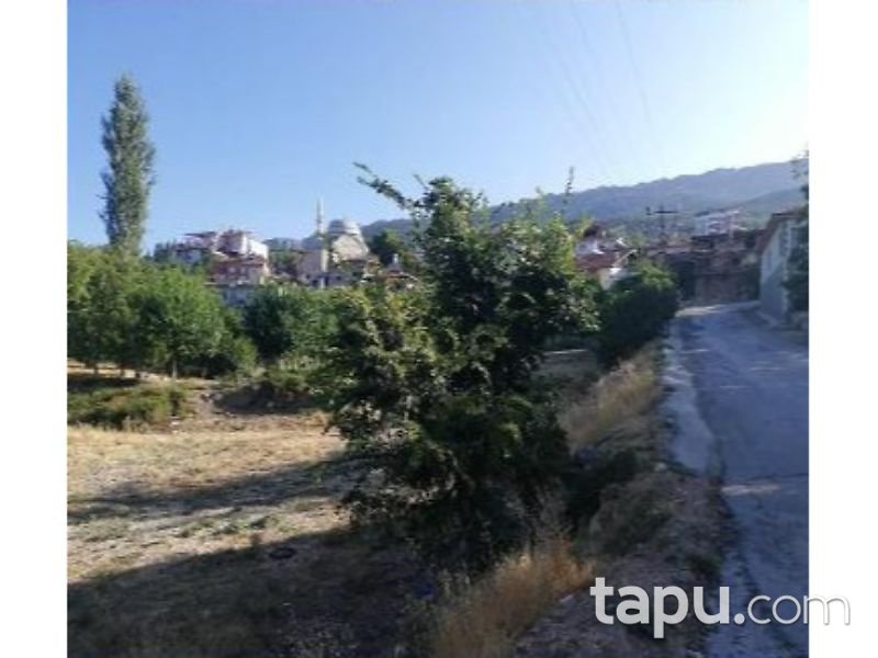 Karaman Ermenek Güneyyurt Cami Mahallesinde 457 m2 Arsa