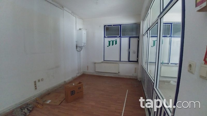 Kütahya Merkez Yıldırım Beyazıt Mahallesinde 614 m2 Dükkan