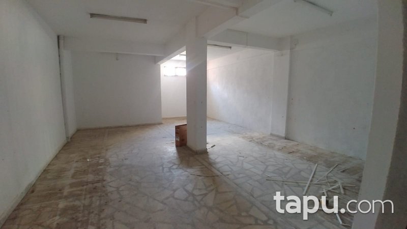 Kütahya Merkez Yıldırım Beyazıt Mahallesinde 614 m2 Dükkan