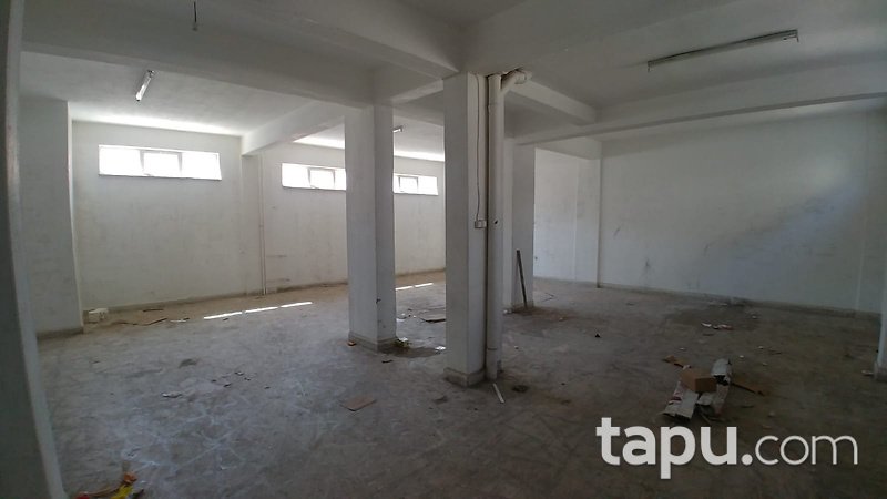 Kütahya Merkez Yıldırım Beyazıt Mahallesinde 614 m2 Dükkan