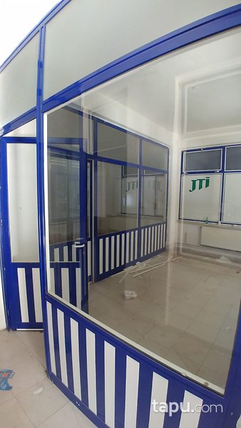 Kütahya Merkez Yıldırım Beyazıt Mahallesinde 614 m2 Dükkan