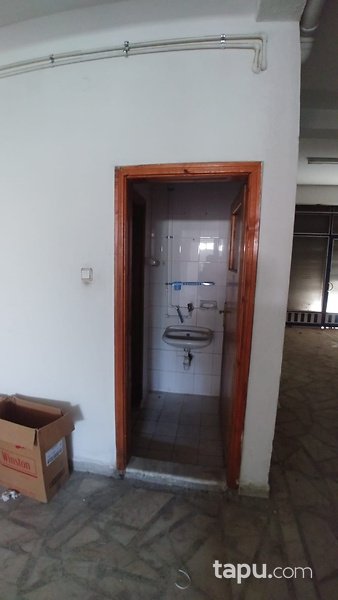 Kütahya Merkez Yıldırım Beyazıt Mahallesinde 614 m2 Dükkan