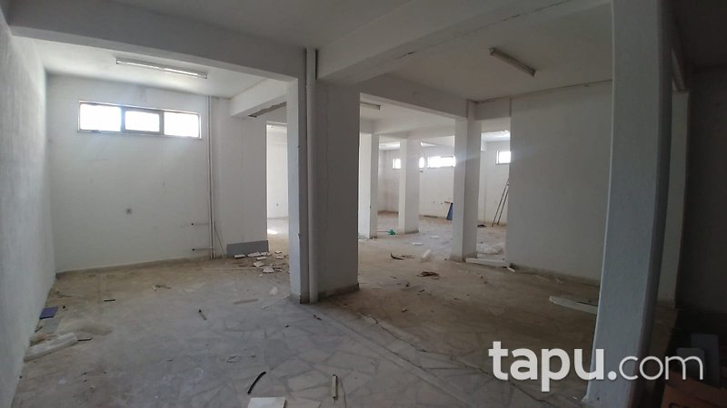 Kütahya Merkez Yıldırım Beyazıt Mahallesinde 614 m2 Dükkan