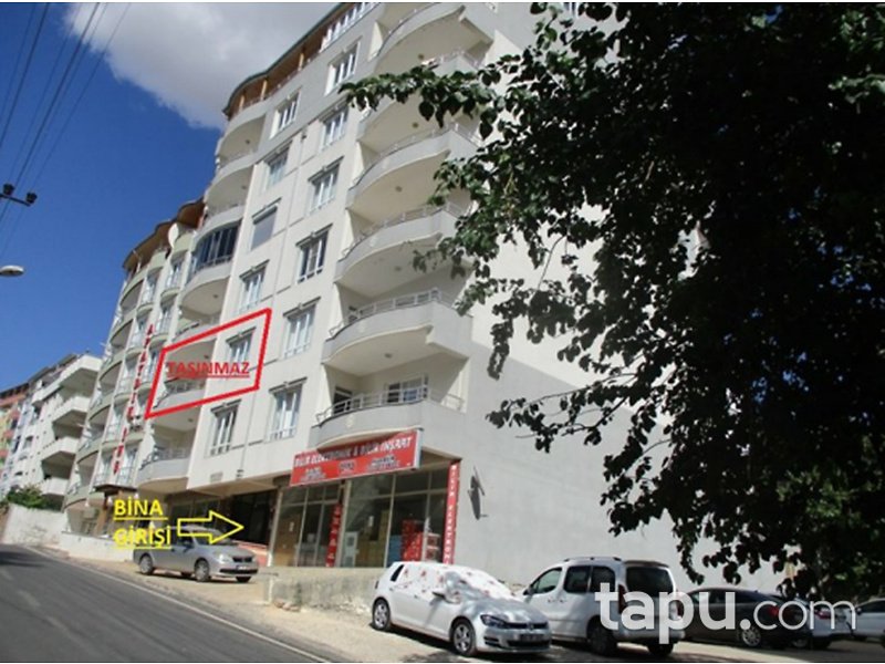 Kahramanmaraş Pazarcık Şehit Nurettin Ademoğlu Mahallesinde 215 m2 Daire