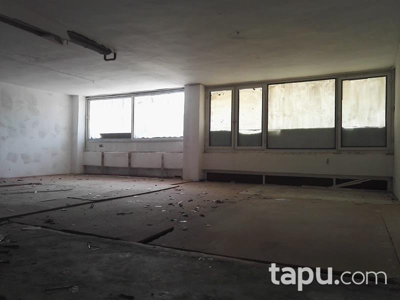 Antalya Serik Kadriye Mahallesinde Depo