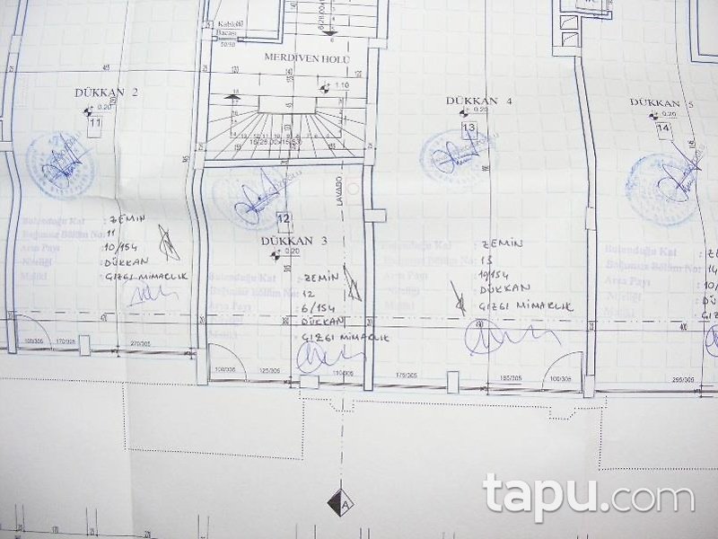 Afyonkarahisar Merkez Nazmi Saatçi Mahallesinde 62 m2 Dükkan