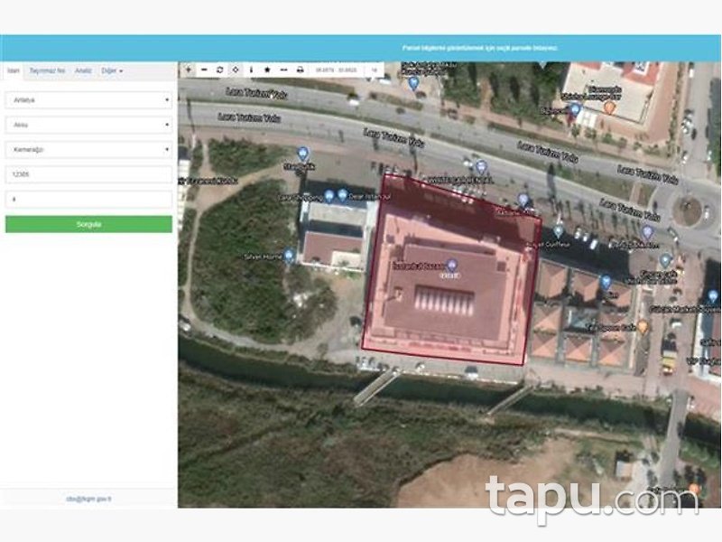 Antalya Aksu Kemerağzı Mahallesinde 71 m2 AVM İçinde Dükkan