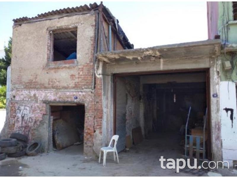 İzmir Konak Oğuzlar Mahallesinde Hisseli 4 Katlı Apartman ve Arsası