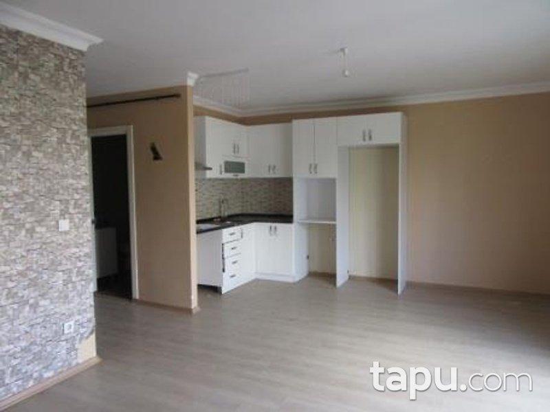 İstanbul Pendik Yenişehir Mahallesi Narlife Sitesinde 53 m2 Daire