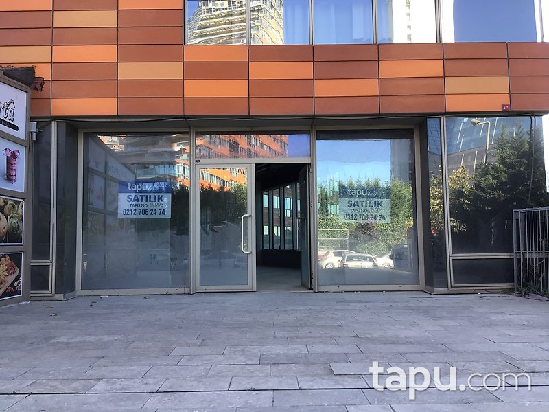 Ataşehir Varyap Meridian Projesinde 294 m2 Dükkan