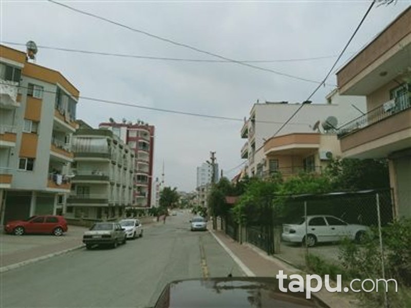 Mersin Toroslar Mahallesi'nde 28m2 Dükkan