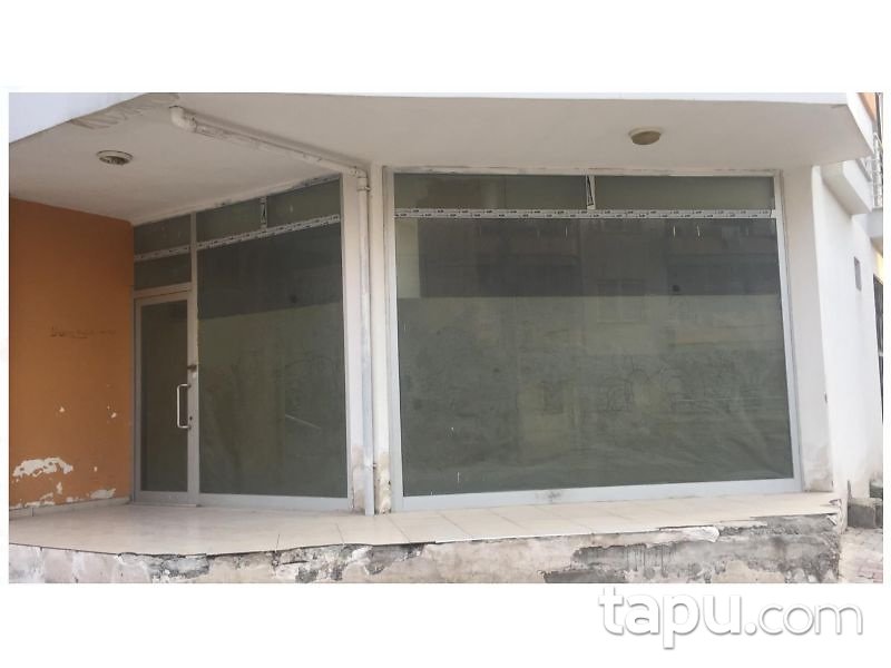 Mersin Toroslar Mahallesi'nde 28m2 Dükkan
