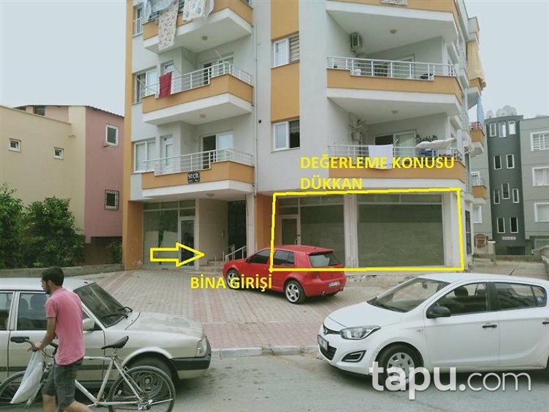 Mersin Toroslar Mahallesi'nde 28m2 Dükkan