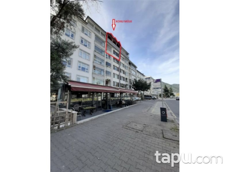 Altınordu Yenimahalle'de 6+1 Daire