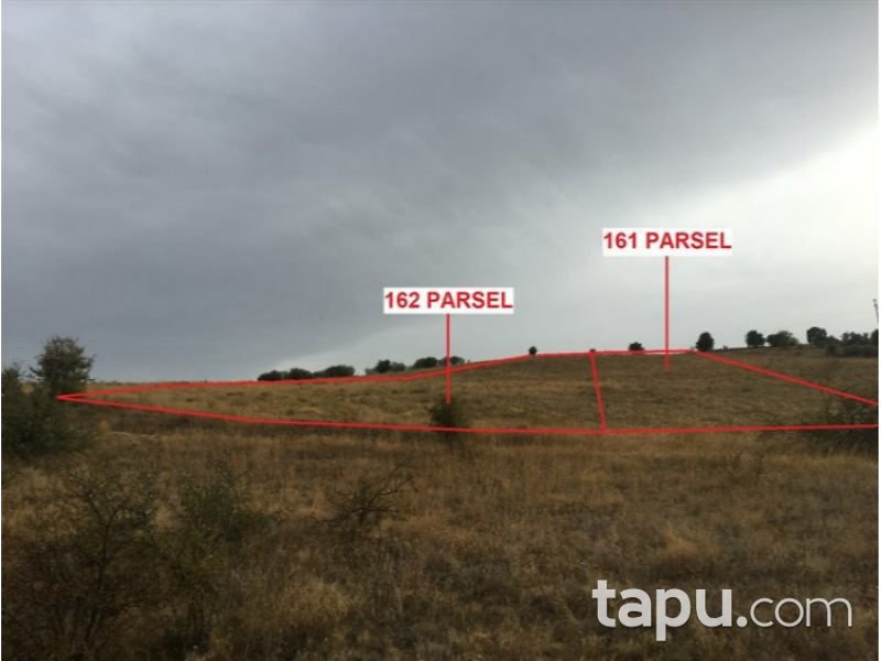 Yalvaç Kozluçay Köyü Dereboğazı Mevkiinde 9.650m2 Tarla