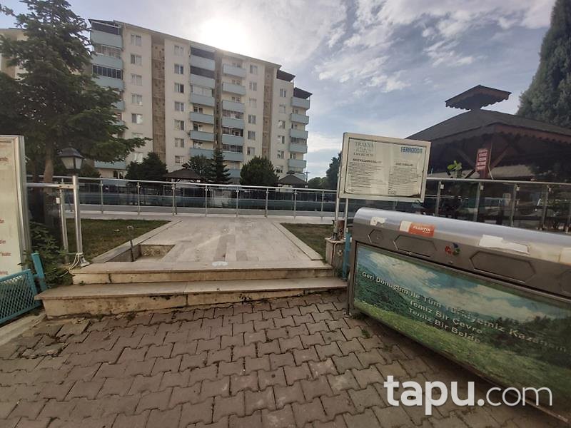Tekirdağ Süleymanpaşa İlçesi Barbaros Mahallesi'nde Zemin Katta 128 m2 Dükkan