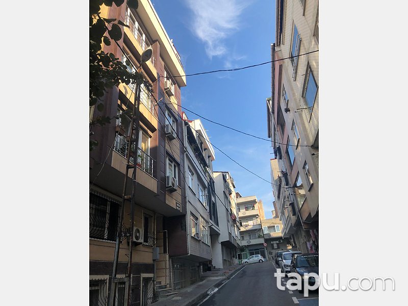 Gaziosmanpaşa Merkez'de 93 m2 Daire