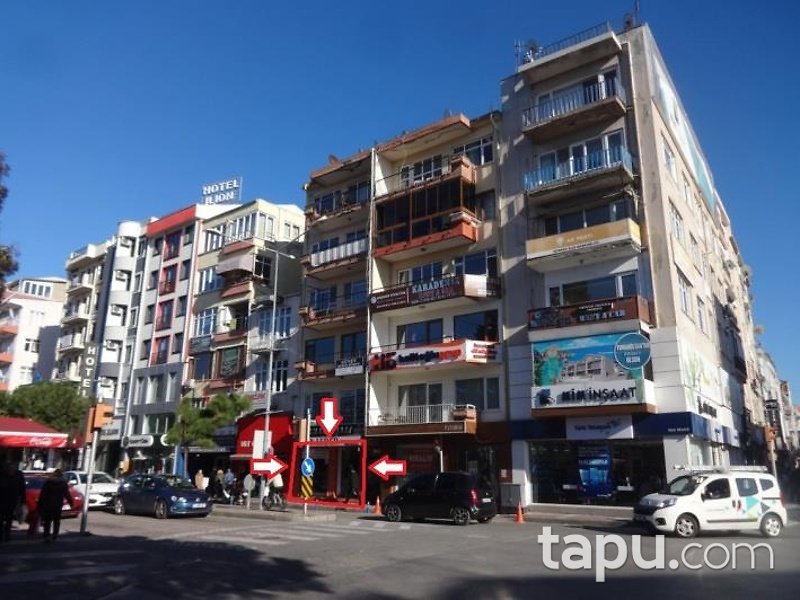 Çanakkale Merkez İnönü Caddesi'nde Kiracılı Dükkan