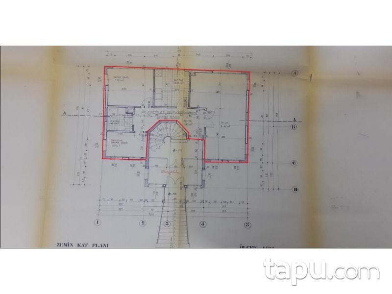 İstanbul Kadıköy Erenköy Mahallesinde 3 Katlı Köşk