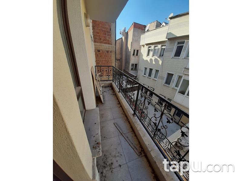 Kütahya Merkez Mecidiye Mahallesinde 1+1 Daire