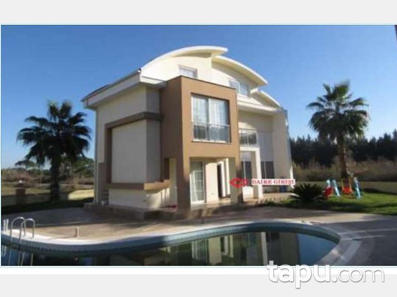 Antalya Serik Fevziye Duran Sitesi'nde Villa