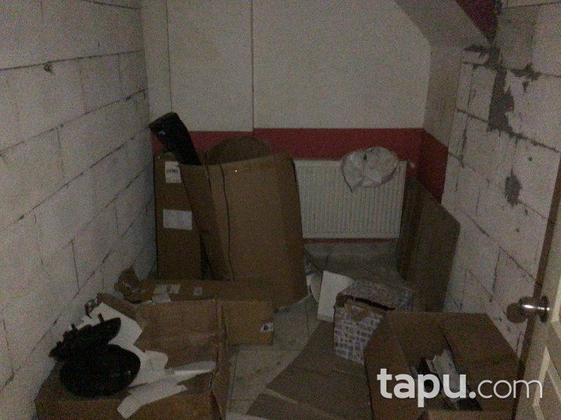 İstanbul Ümraniye'de 67 m2 Dükkan