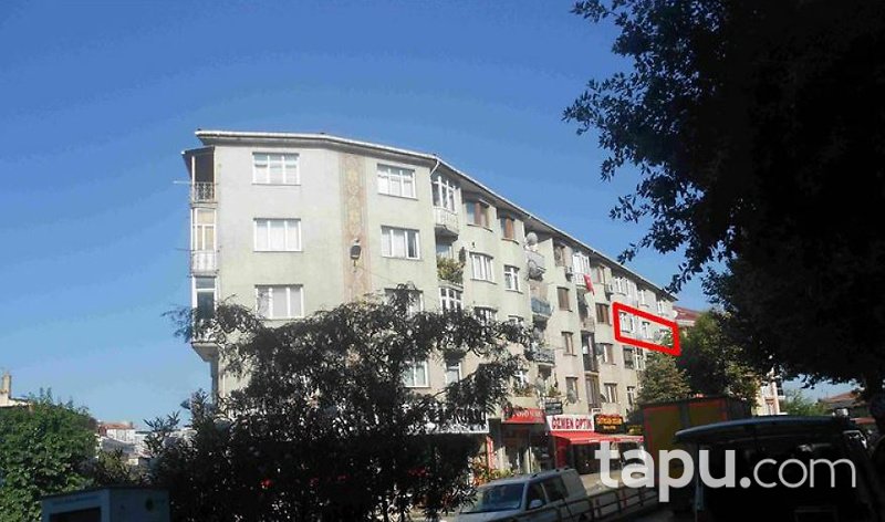 Gaziosmanpaşa Cengiz Topel Caddesi'nde 3+1 Daire