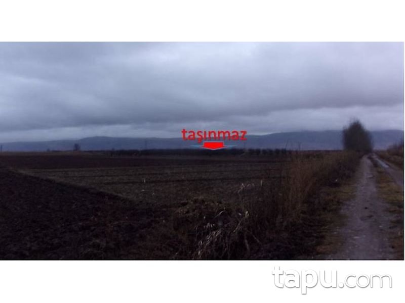 Denizli Çivril Karayahşiler Mahallesi'nde 10 Dönüm Tarla